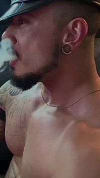 我点燃了。你变得很难