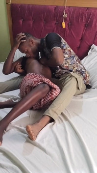 Je l’ai réveillée au sexe