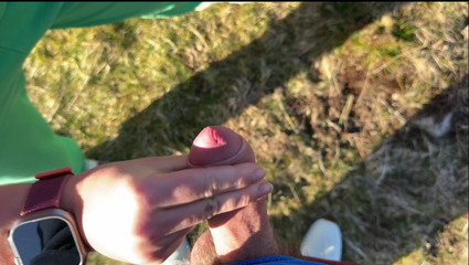 Emma Voyeur: Застукали За Поглаживающей На Публике... Она Помогла Мне Закончить