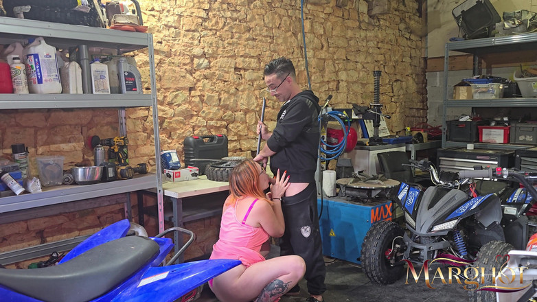 Sexymarghot: Divoký anální duet v garáži - Můj manžel mě šuká, zatímco fanoušek...