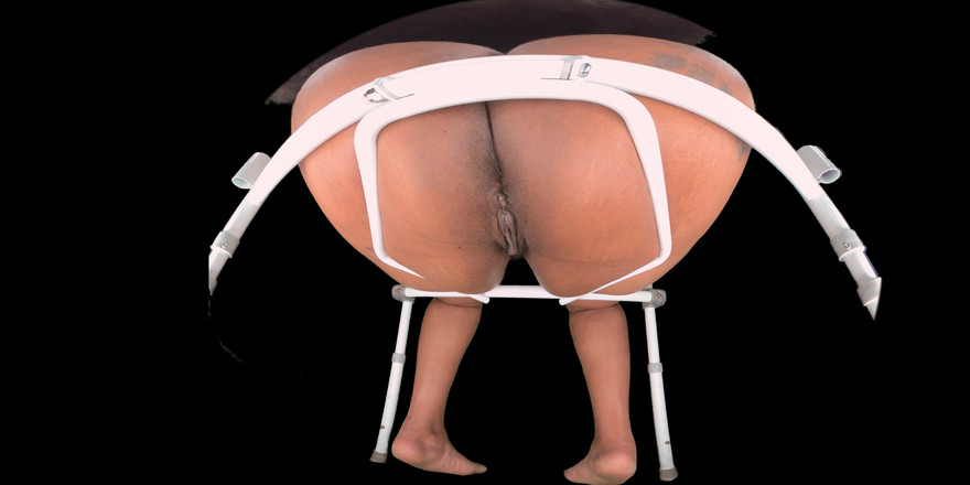 Ebony VR Solo's HD Non-VR Scenes: Hot ébène « p » vol. 9 - Chase Golden, MILF noire, pipi, toilettes, POV