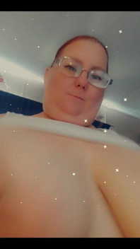 I love gaging on dick.