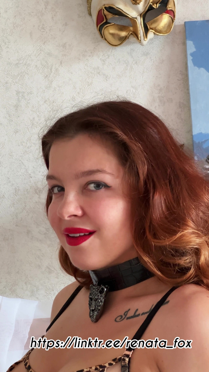 Renata Fox: Beloved Bestie Seduces You in New Lingerie