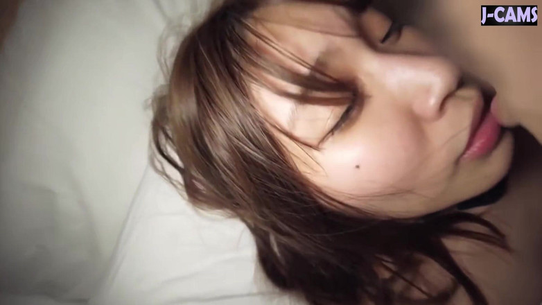 J-Cams: Vertrauliches Laufwerk. Sie sehnt sich nach aufmerksamkeit auf der straße...