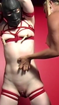 Maxine X Intensiv BDSM Lezdom med den otroliga Madison Young