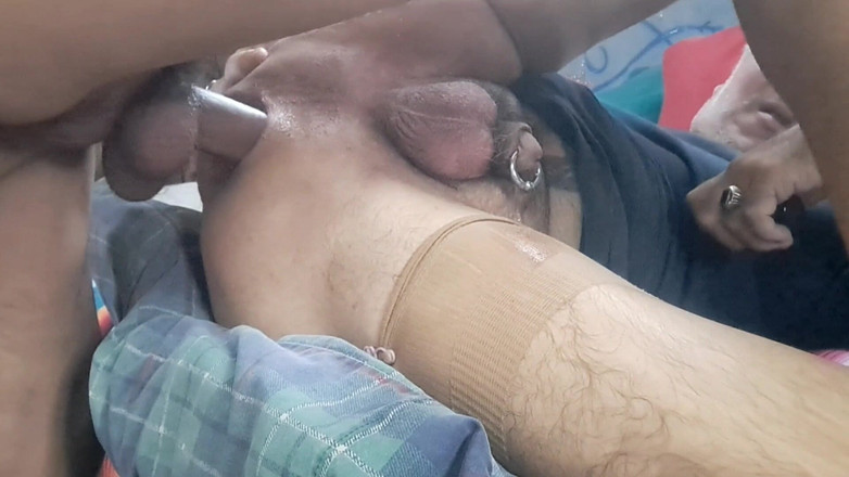 Adam Storm: Con điếm lớn