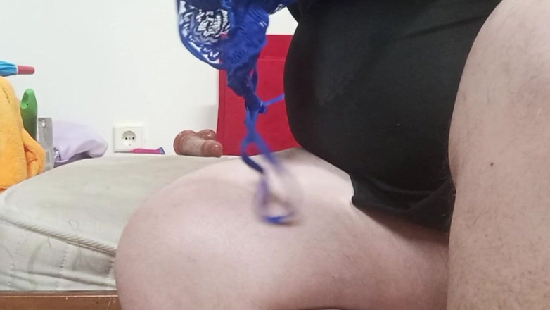 Elena andreou the best greek cross slut: セクシーなドレスを巨乳に固定し、ディルドがノンストップで犯される