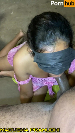 Tiyana: Hemmagjord Hotwife's slarvig avsugning