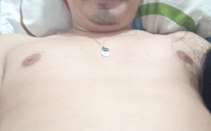 Valkyrieandluigy: Chci mléko nevlastního otce