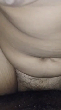 Ha fatto sesso con un corpo caldo e gli ha fatto un pompino duro