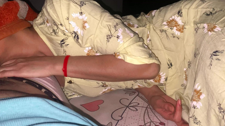 Desifilmy45: Bütün Geceyi Yengeyle Geçirdim Ve Tam Sert Seks Yaptık