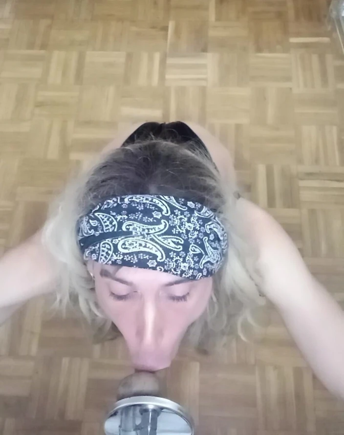 Crossdresser Penelope Dildo Xxl