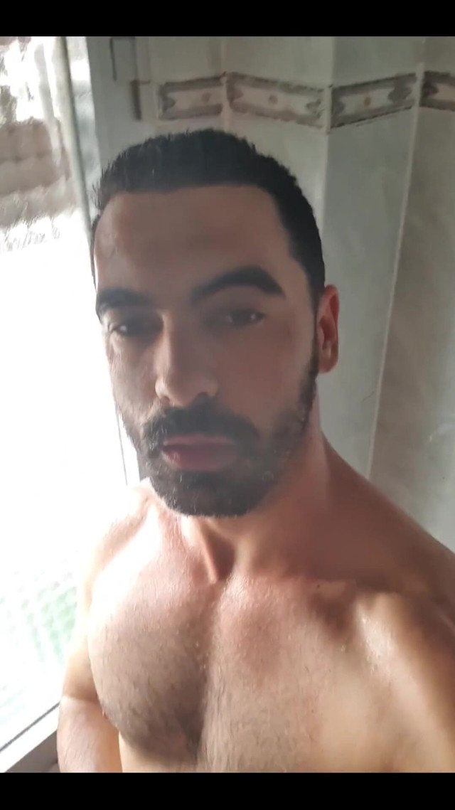 Shower Time (Saul massage)
