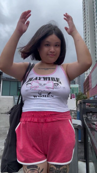Braless BBW