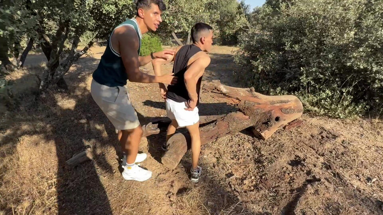 Erick Lima: Bareback Cruising on the Woods