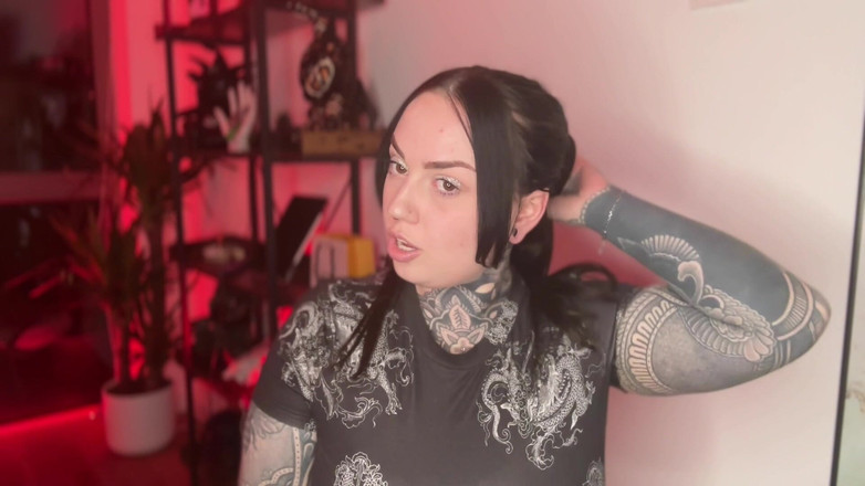 Miss Valentina: ErbÃ¤rmliche männliche beta-wichsanleitung