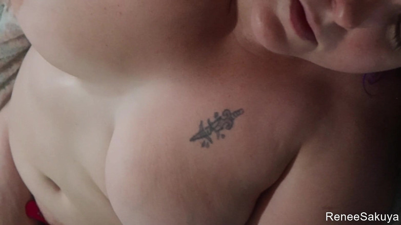 Renee Sakuya: Renee Sakuya masturbace s Lovense Lush 3