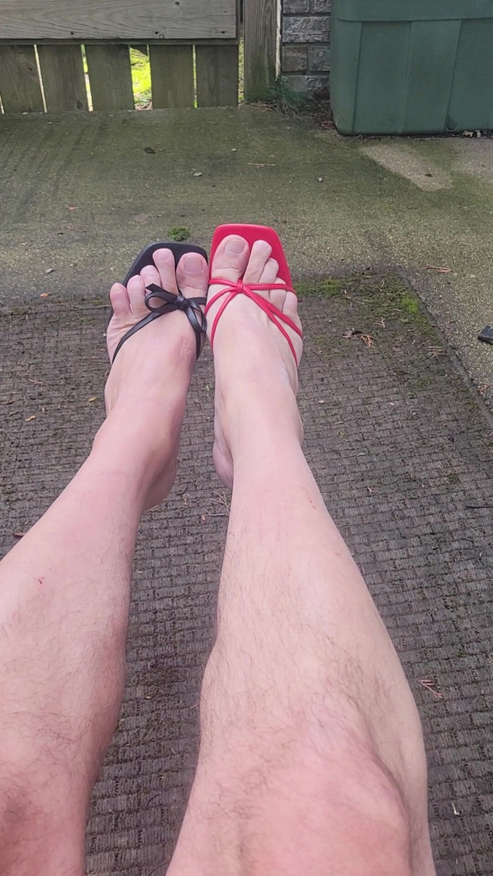 Feet Lover: Wieder draußen in high heels kommen!