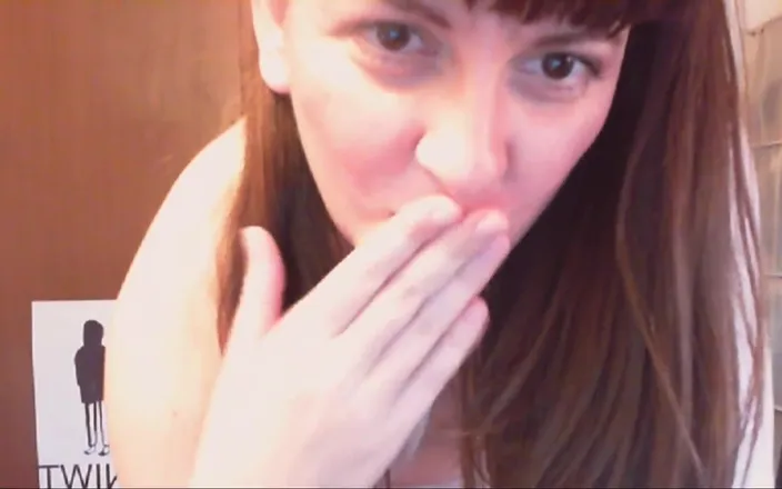 Nicoletta Embassi: Watch This Beautiful Italian Girl Cum Like a Slut Just...