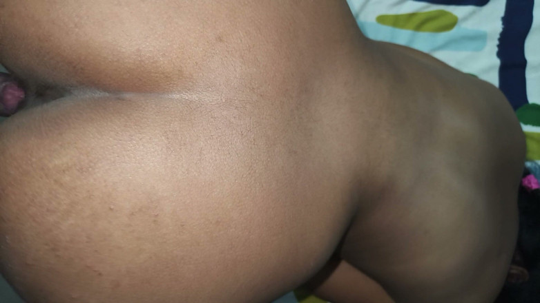 Indian innocent wife: สาวเตลูกูอินเดียไม่สนใจเธอจึงมีความสุข