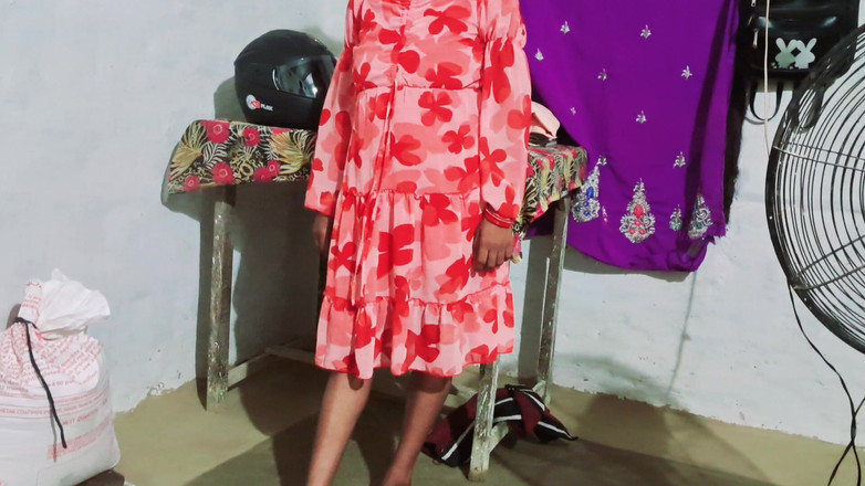 Trilokinath: Indische mooie pas getrouwde hete vrouw neukte haar man echte...