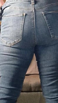 Serius... dat Ass Tho!