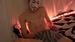 Rushteinn: C'est mon mod. Un homme se masturbe en solo