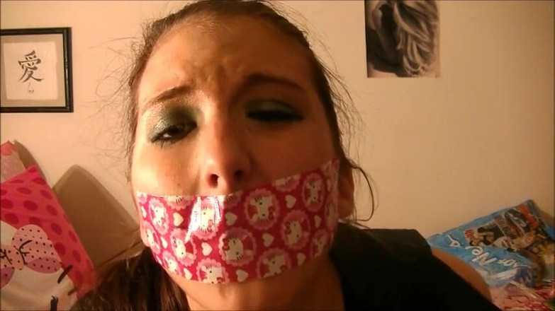 Selfgags classic: 50 minutos de auto-engasgos!