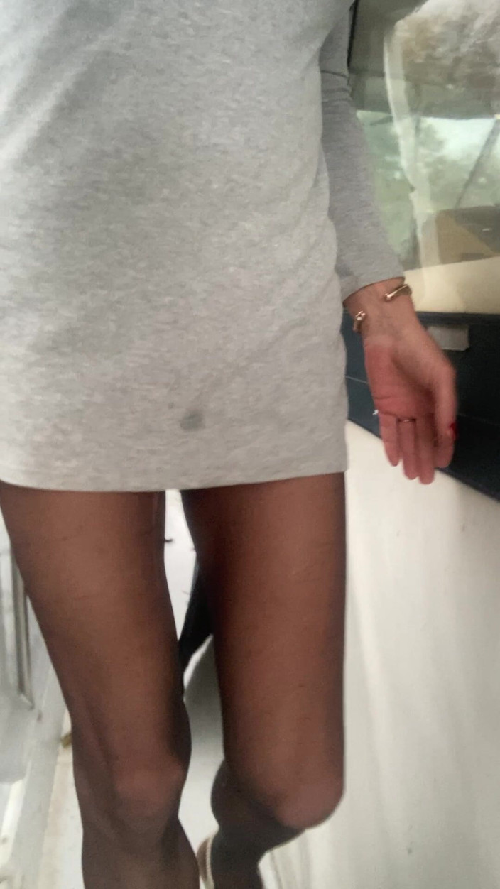 Sonitchka: Пісяти силіконовим піхвою