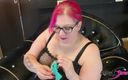 Abby Strange: German BBW Abby Strange Pops Balloons, Looner Fetish