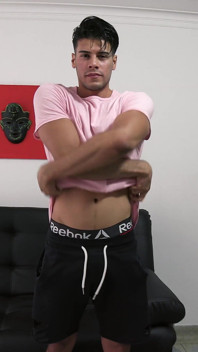 Hunky Latino pancut