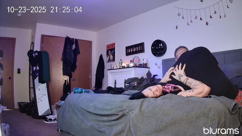 New favorite addiction: 新しいおもちゃ