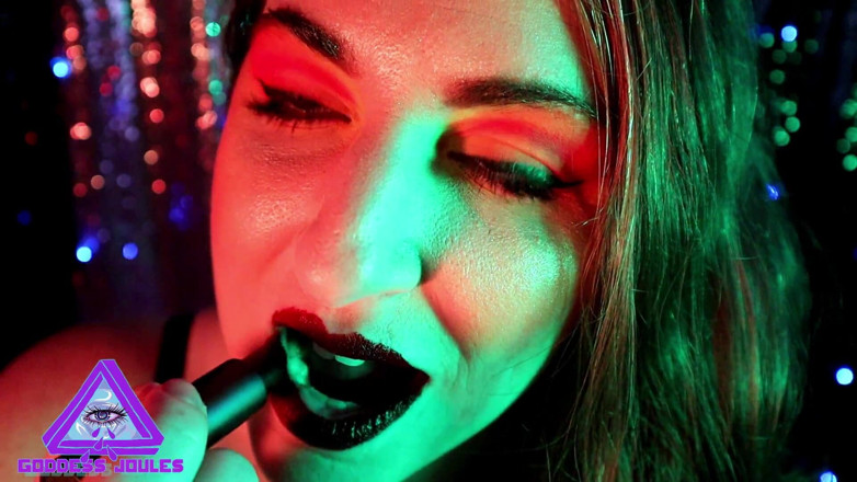 goddessjoules: Negazione delle tette