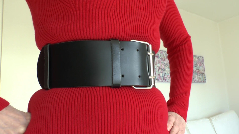 Lady Victoria Valente: Ikat pinggang ketat lebar bagian 77 lady victoria valente