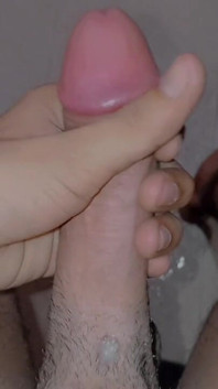 Éjaculation à l'1000047857