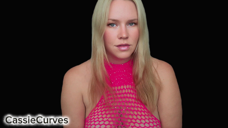 Cassie Curves: Ngày Thứ 4 Kiểm Tra Và Nhiệm Vụ