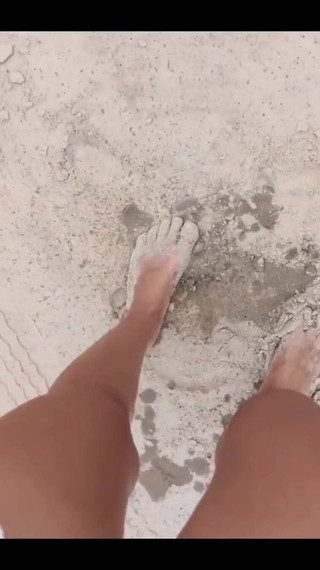 Thumbnail of I Secretly Love Spotting Beaches