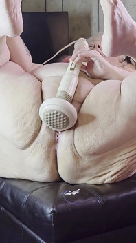 肮脏的头张开双腿妓女张开