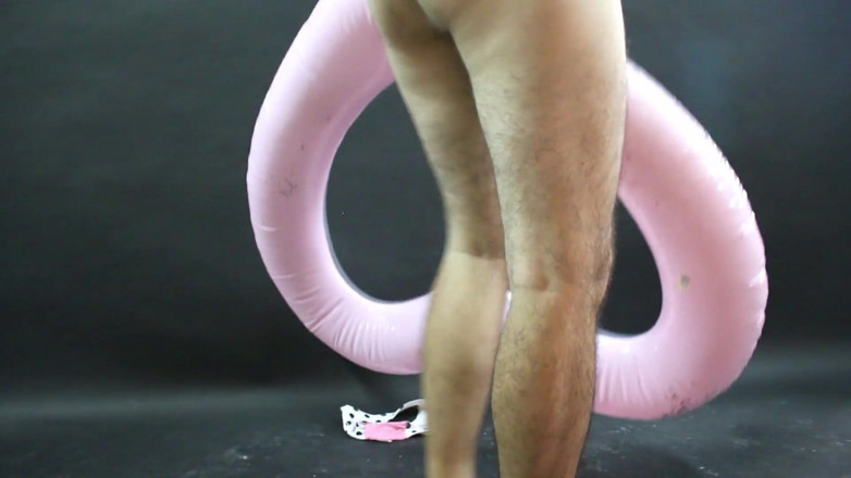 Inflatable Lovers: Надувное сердце
