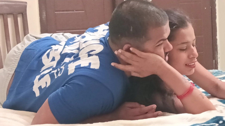 lust of milf: Зрадлива дружина чоловіка і трах з хлопцем