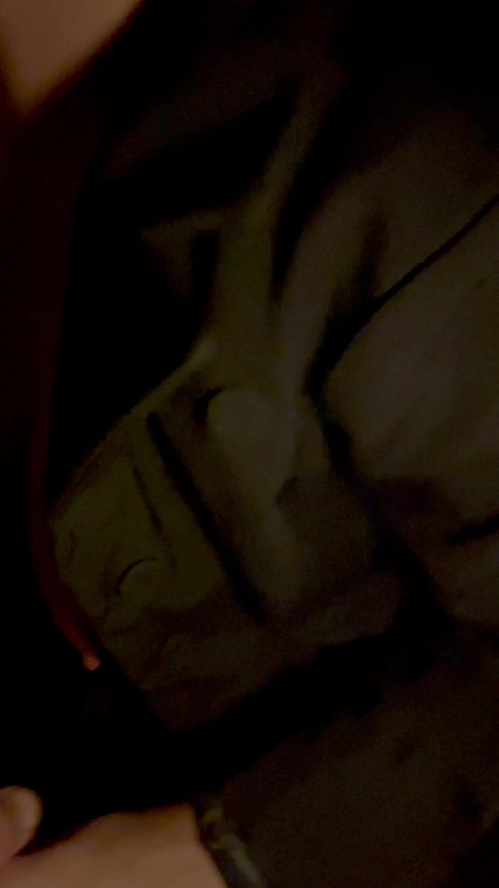 Hotwifekbh: कमशॉट पत्नी अजनबियों से चुदाई करती है