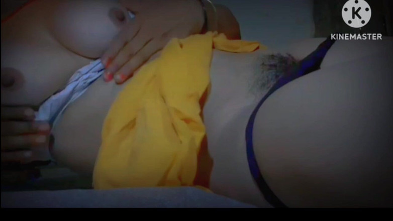 TricolorMusic3: Sexy švagrová hodně chybí svého starého přítele Freda tím, že mě nechala...