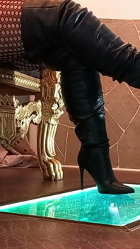 Make My Boots Clean