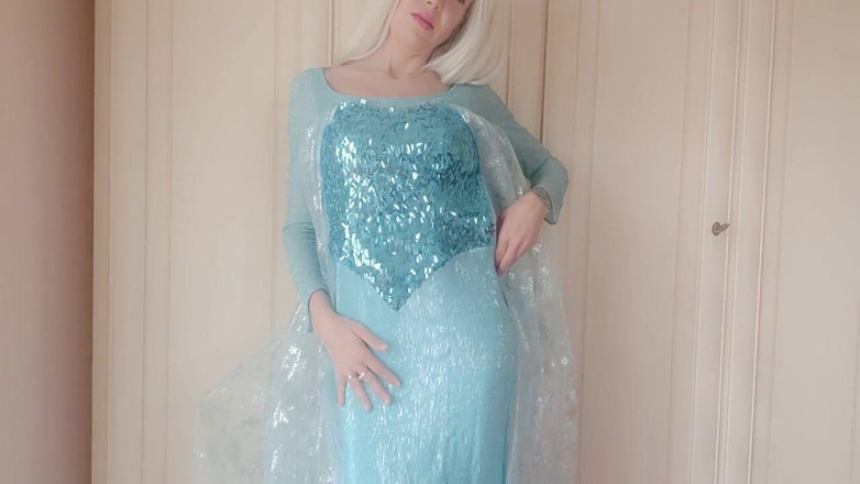 savannahamatoriale: Queen Elsa is not frozen