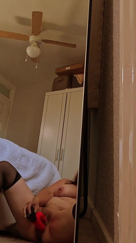 Masturbation in Mirror