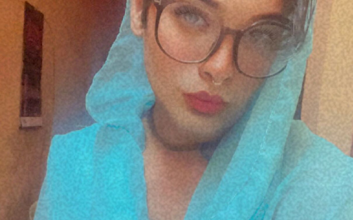 Apple00001: Efeminat cu perie anală | Gap anal de formare | Slujbă de...