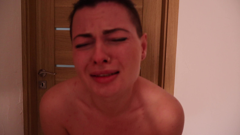 Laura Dee: Saya merayu dia untuk membenarkan saya pergi kencing, tetapi dia...