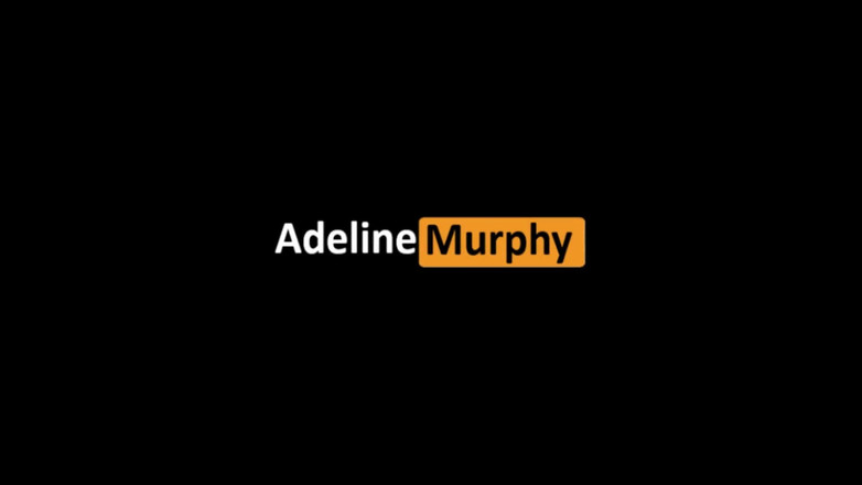 Adeline Murphy: 他看到我穿着开裆连裤袜，他在厨房狠狠地操了我的阴户。第一人称视角 - 阿德琳·墨菲