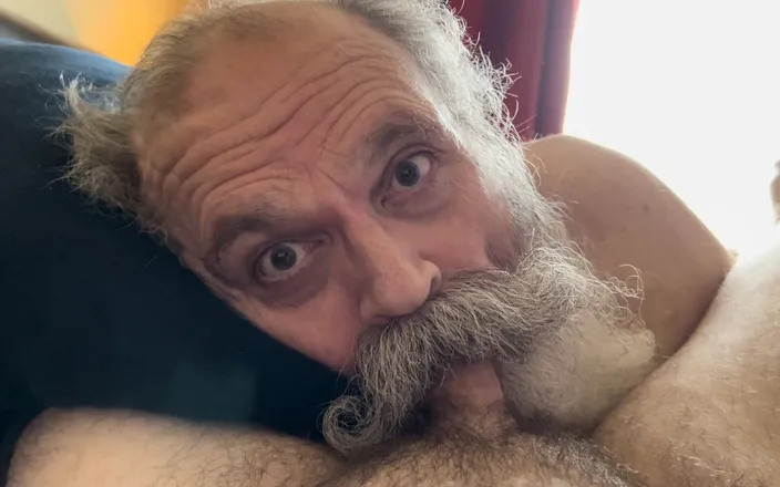 FuzzyBeardBoy: Moustache Grandpa Cocksucker Gives Glorious Suck Job