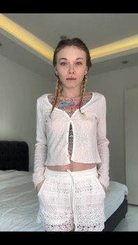 How Do You Like My Beach Outfit? Rate It From 1 to 10